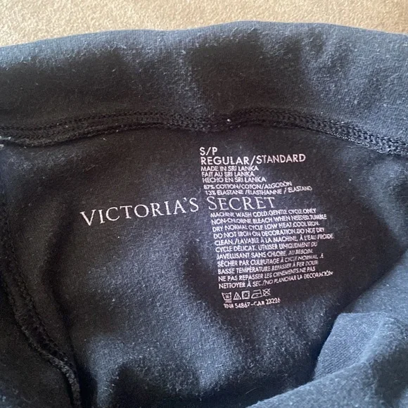 Victoria's Secret Black Leggings with Gold Angel Wings - Picture 4 of 4